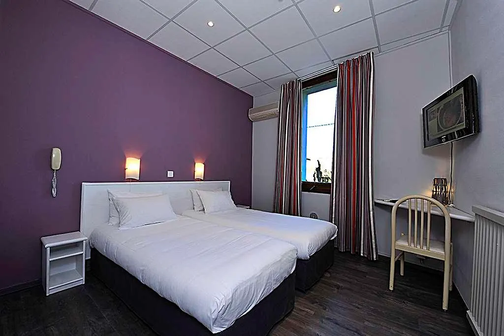 *** Hotel Cit'Hotel Le Louvre Orange Orange  France