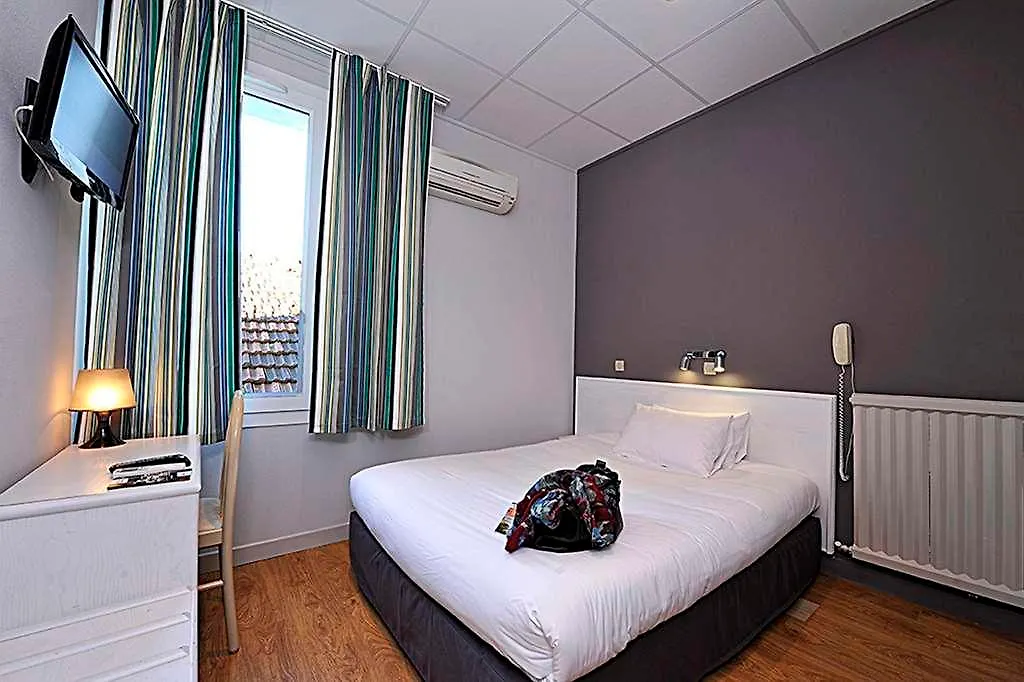 Cit'Hotel Le Louvre Orange