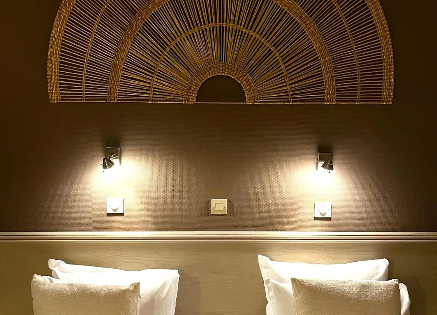 Cit'Hotel Le Louvre Orange מלון אורנג'