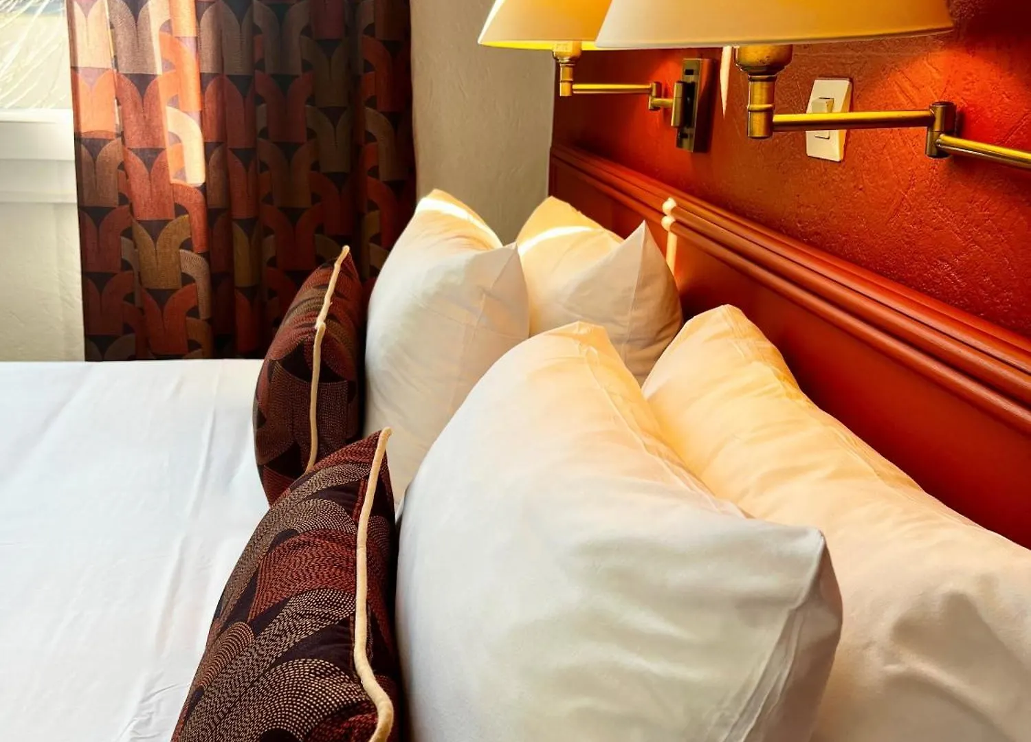 Hotel Cit'Hotel Le Louvre Orange Orange